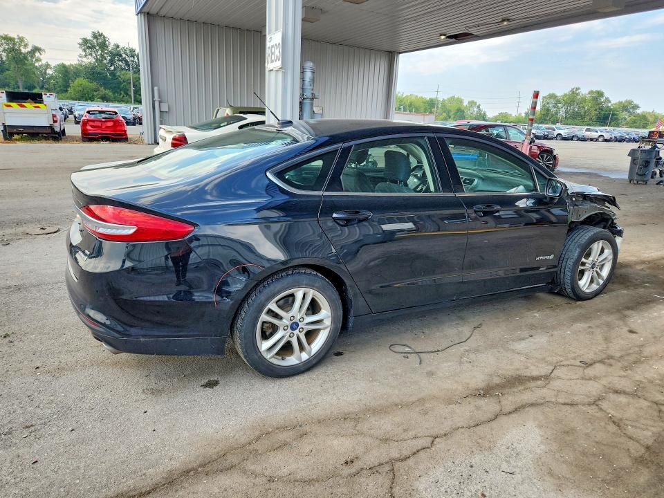 2018 Ford Fusion მანქანა იყიდება აუქციონზე, vin: 3FA6P0LUXJR247893, აუქციონის ნომერი: 68228096