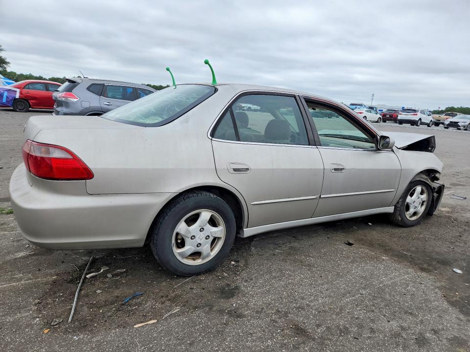 Aukcja sprzedaży 1998 Honda Accord, vin: 1HGCG5650WA235804, numer aukcji: 70106046
