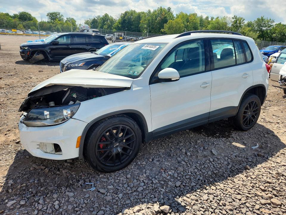 Aukcja sprzedaży 2016 Volkswagen Tiguan, vin: WVGAV7AX4GW529142, numer aukcji: 68410326