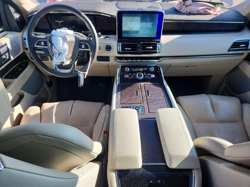 67967086 :رقم المزاد ، 5LMJJ2LT0LEL14296 vin ، 2020 Lincoln Navigator مزاد بيع