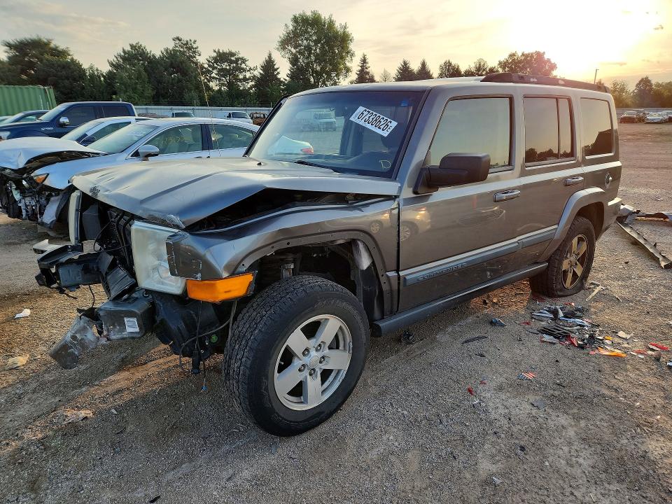67338626 :رقم المزاد ، 1J8HG48K28C172366 vin ، 2008 Jeep Commander مزاد بيع