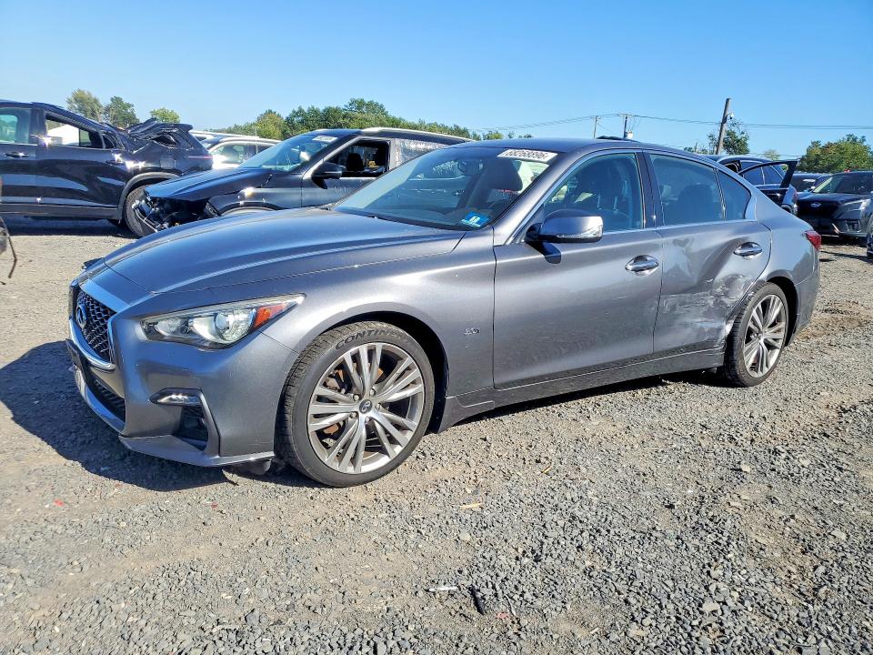 68268896 :رقم المزاد ، JN1EV7AR5JM438880 vin ، 2018 Infiniti Q50 مزاد بيع