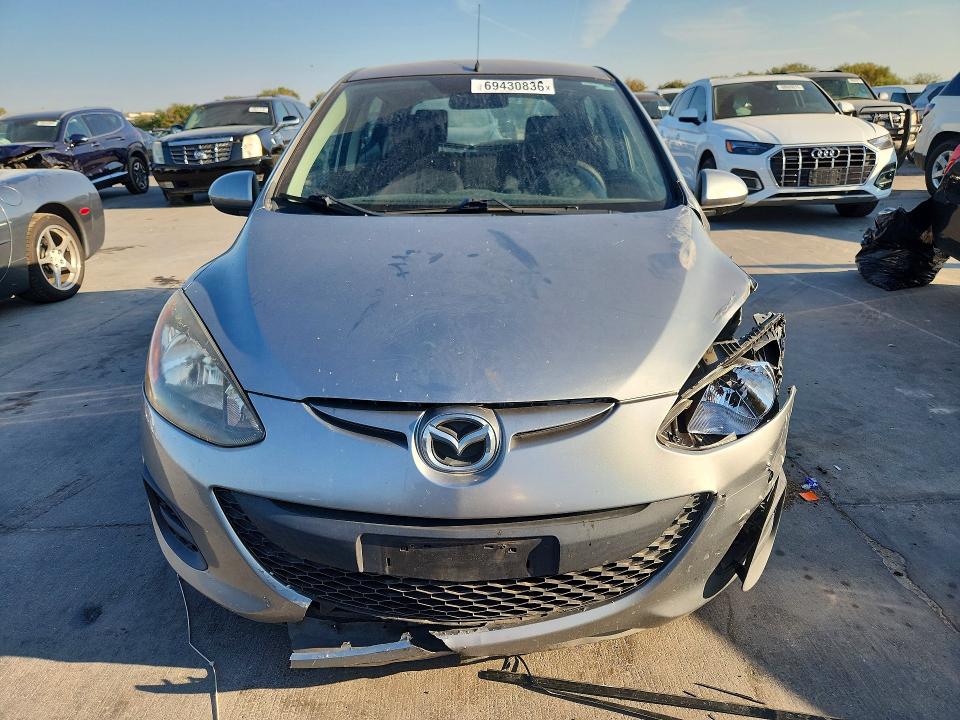 69430836 :رقم المزاد ، JM1DE1KY7D0170678 vin ، 2013 Mazda Mazda2 مزاد بيع
