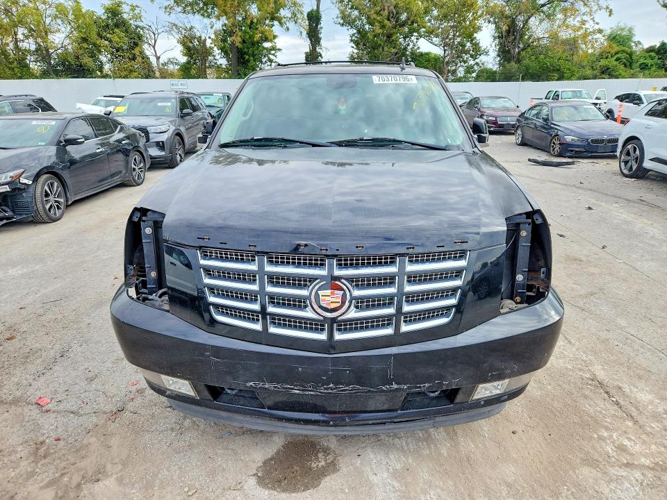 70370796 :رقم المزاد ، 1GYFK638X7R296900 vin ، 2007 Cadillac Escalade مزاد بيع