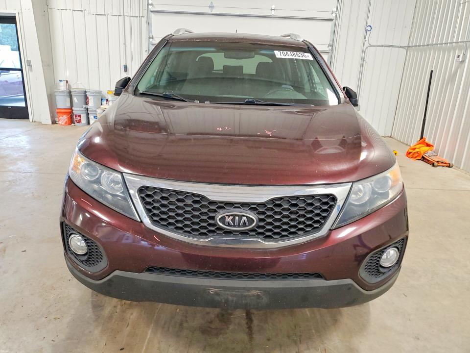 2013 Kia Sorento მანქანა იყიდება აუქციონზე, vin: 5XYKT3A64DG397264, აუქციონის ნომერი: 70448636