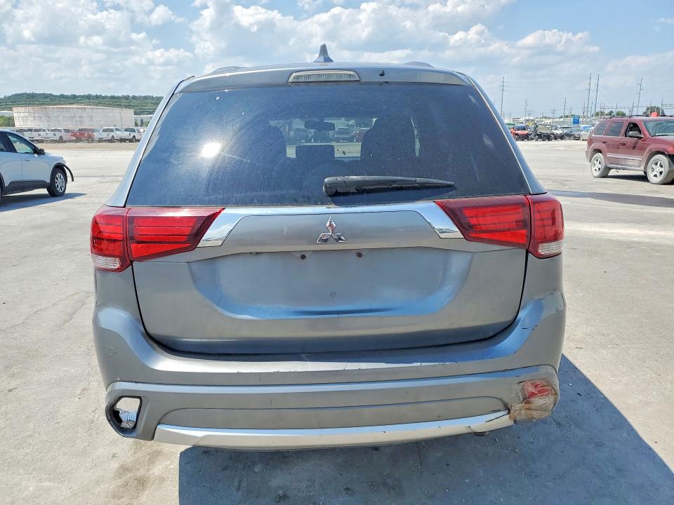 2018 Mitsubishi Outlander მანქანა იყიდება აუქციონზე, vin: JA4AD2A3XJZ052806, აუქციონის ნომერი: 67526246