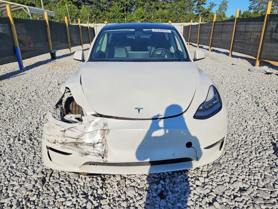 67876816 :رقم المزاد ، 5YJYGDEE7MF106267 vin ، 2021 Tesla Model Y مزاد بيع