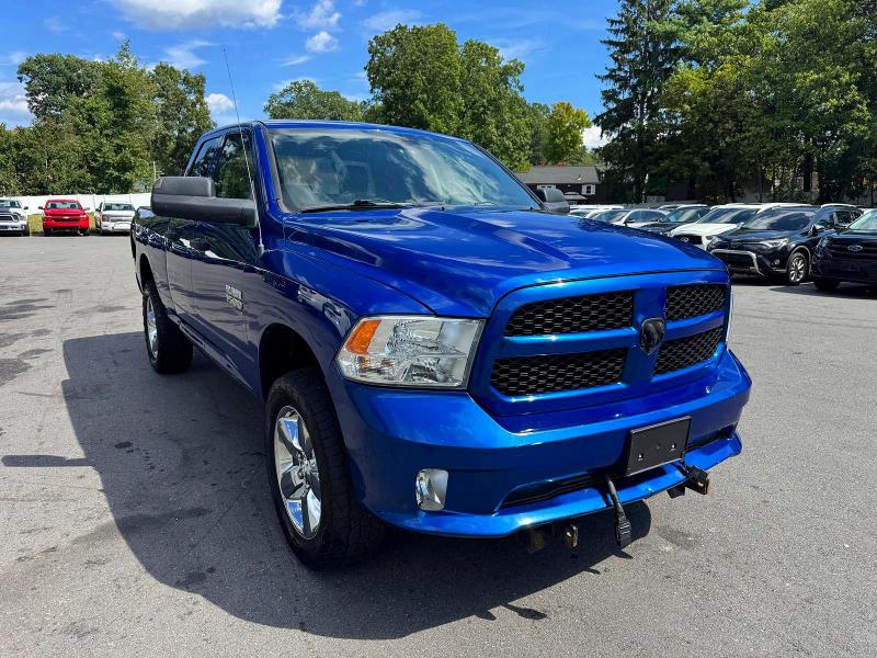 68810106 :رقم المزاد ، 1C6RR7FG8KS577903 vin ، 2019 Ram 1500 Classic مزاد بيع