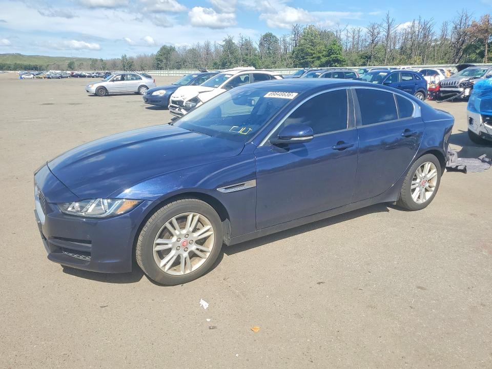 Продаж на аукціоні авто 2018 Jaguar Xe, vin: SAJAJ4FX0JCP33616, номер лоту: 69848636