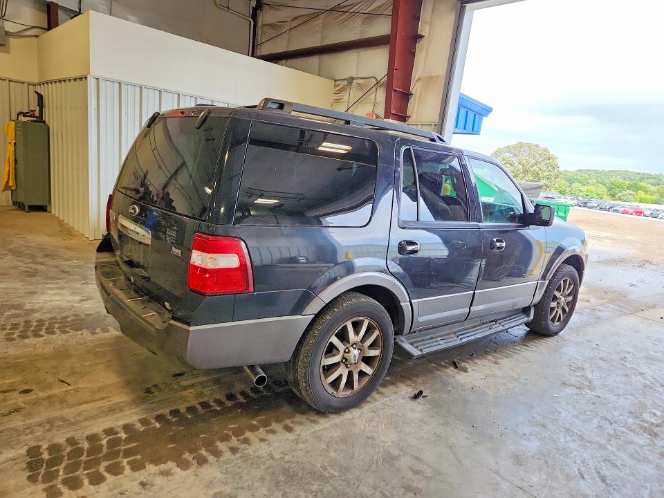 68800606 :رقم المزاد ، 1FMJU1J59BEF00927 vin ، 2011 Ford Expedition مزاد بيع