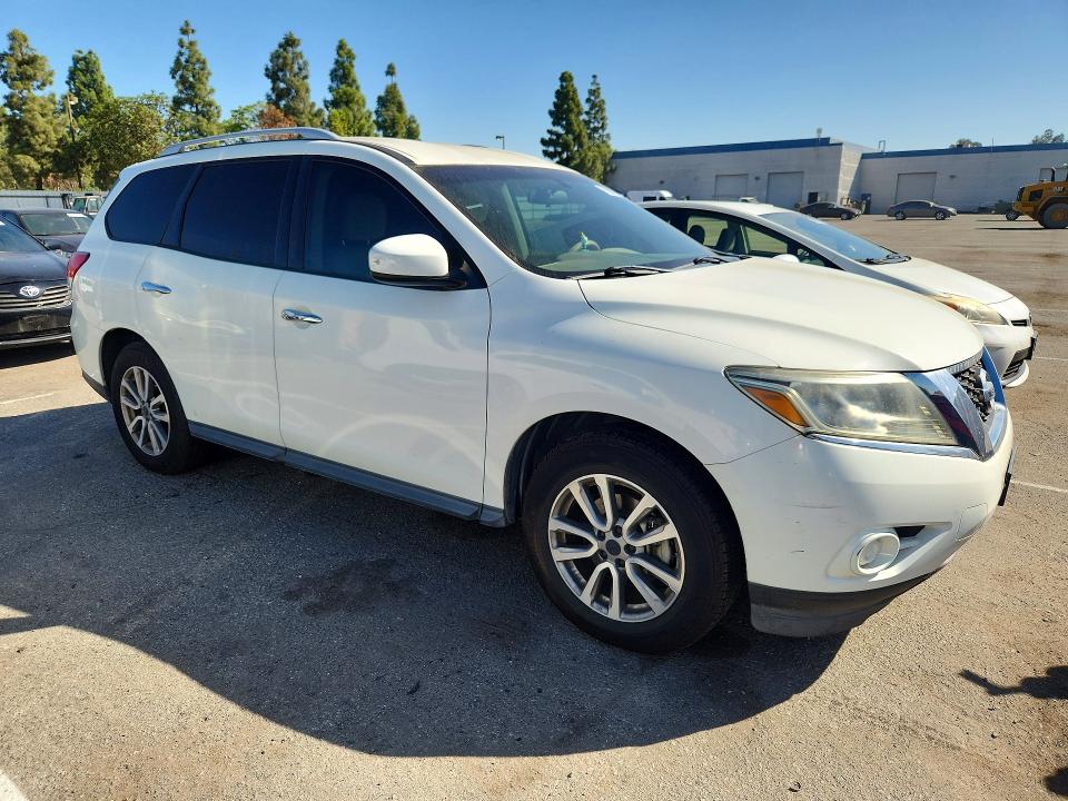 2015 Nissan Pathfinder მანქანა იყიდება აუქციონზე, vin: 5N1AR2MM7FC710891, აუქციონის ნომერი: 70908106