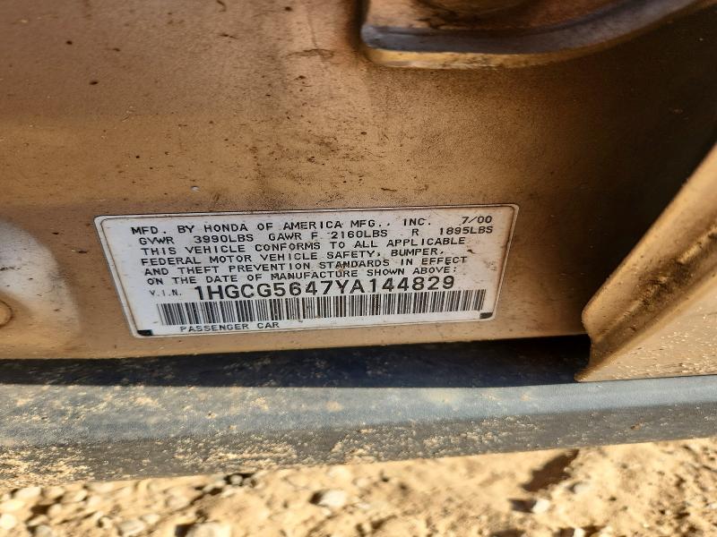 70340796 :رقم المزاد ، 1HGCG5647YA144829 vin ، 2000 Honda Accord مزاد بيع