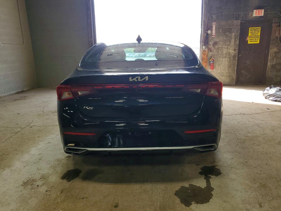 2022 Kia K5 მანქანა იყიდება აუქციონზე, vin: 5XXG14J22NG094925, აუქციონის ნომერი: 69593736