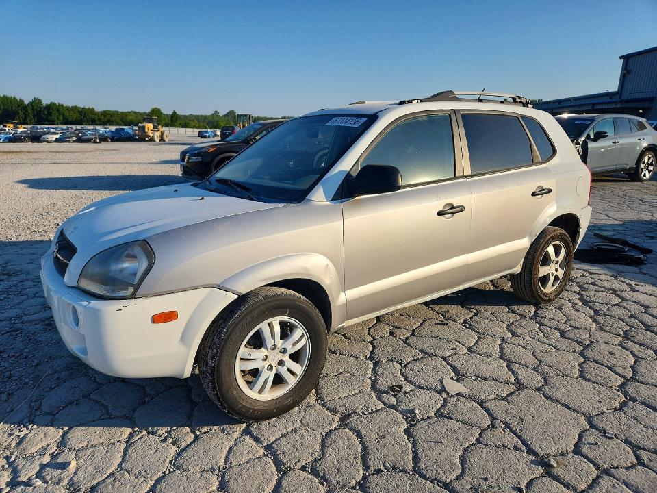 2005 Hyundai Tucson მანქანა იყიდება აუქციონზე, vin: KM8JM12B35U080807, აუქციონის ნომერი: 67374156