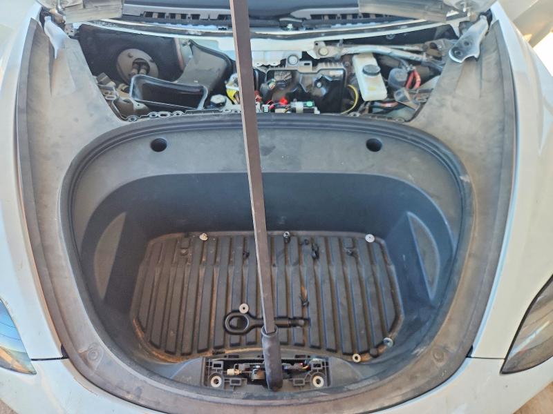68688786 :رقم المزاد ، 5YJ3E1EB5PF592778 vin ، 2023 Tesla Model 3 مزاد بيع