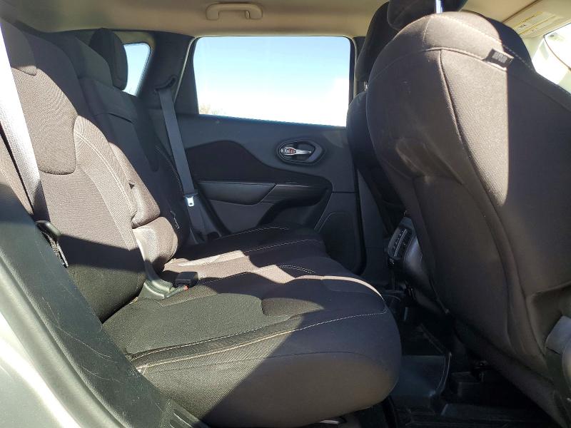 70641676 :رقم المزاد ، 1C4PJMCS2GW218335 vin ، 2016 Jeep Cherokee مزاد بيع