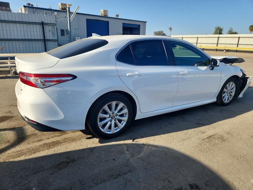 Продаж на аукціоні авто 2020 Toyota Camry, vin: 4T1C11AK5LU922790, номер лоту: 69410916