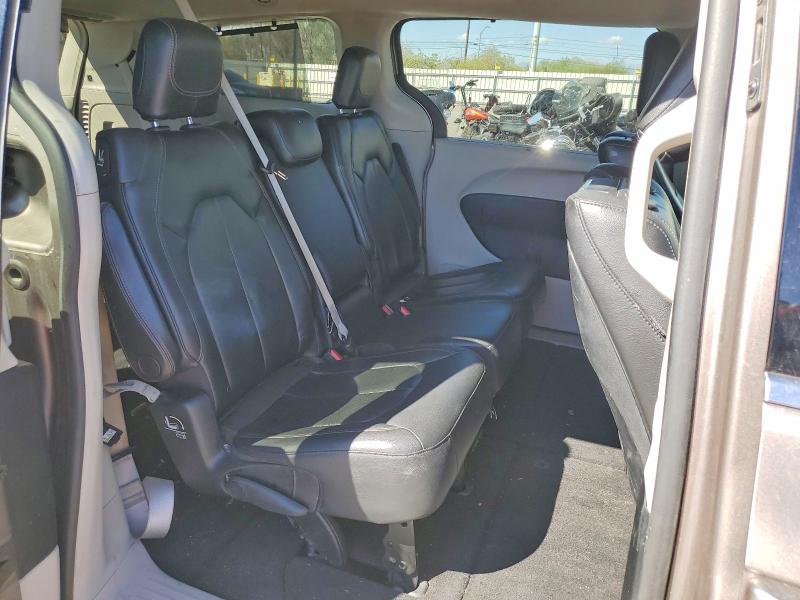 Продаж на аукціоні авто 2018 Chrysler Pacifica, vin: 2C4RC1EG4JR350426, номер лоту: 67720306