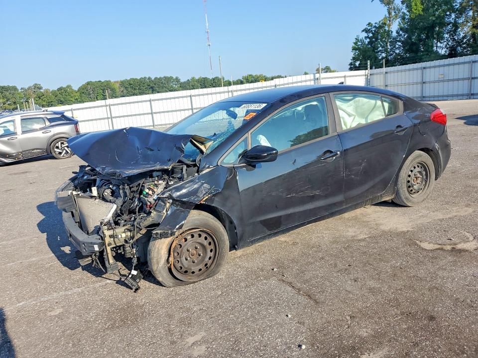 2017 Kia Forte მანქანა იყიდება აუქციონზე, vin: 3KPFK4A75HE047065, აუქციონის ნომერი: 60651136