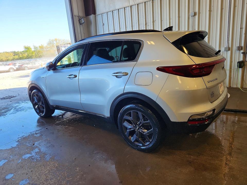 2020 Kia Sportage მანქანა იყიდება აუქციონზე, vin: KNDP6CAC1L7665489, აუქციონის ნომერი: 70330366