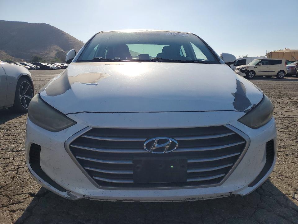 Продажа на аукционе авто 2017 Hyundai Elantra, vin: 5NPD74LF6HH165893, номер лота: 70315646