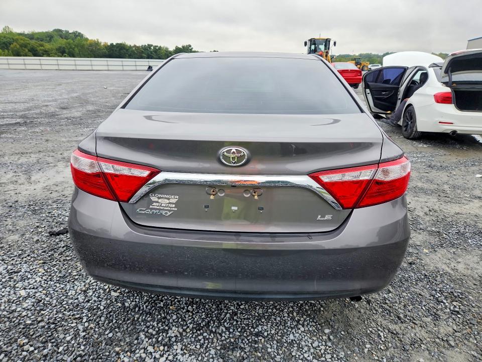 69933846 :رقم المزاد ، 4T1BF1FK9GU505183 vin ، 2016 Toyota Camry مزاد بيع
