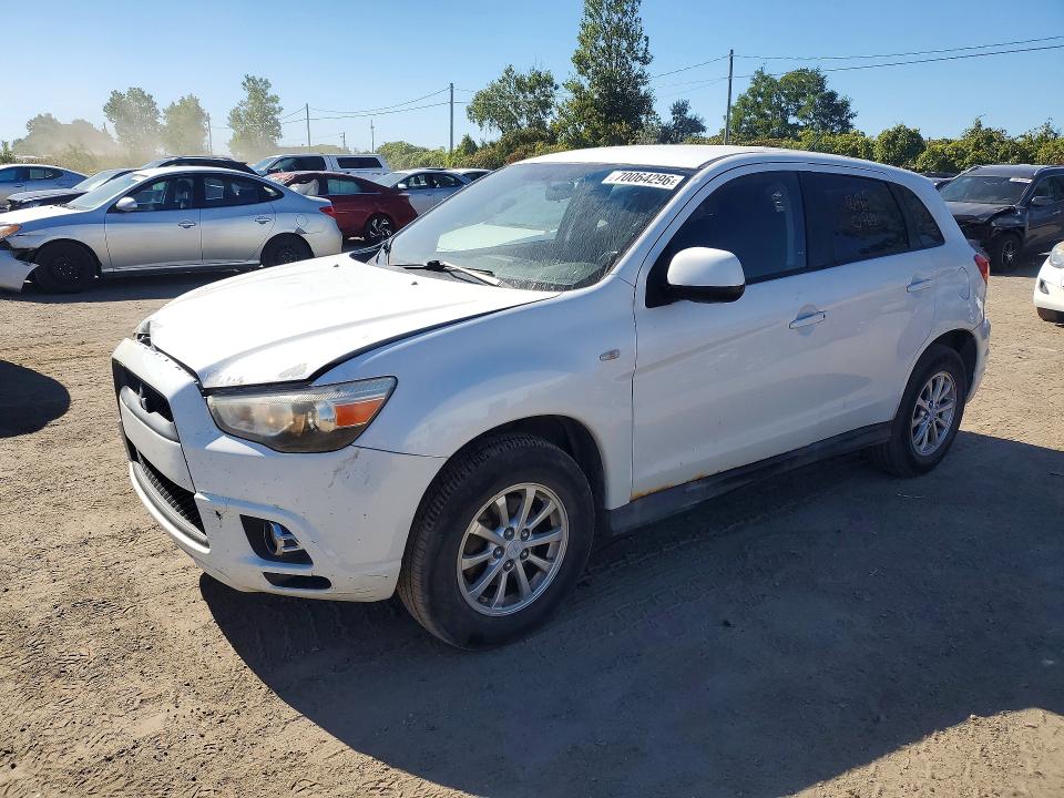70064296 :رقم المزاد ، JA4AJ3AU5BZ604639 vin ، 2011 Mitsubishi Rvr مزاد بيع