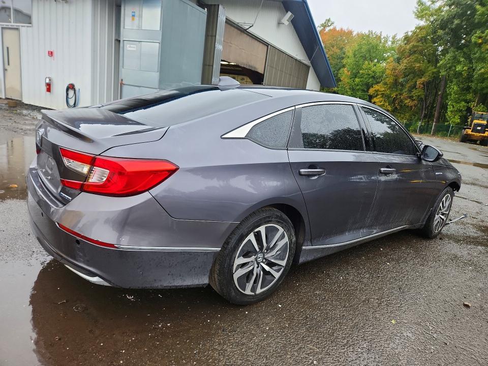 2022 Honda Accord მანქანა იყიდება აუქციონზე, vin: 1HGCV3F57NA008926, აუქციონის ნომერი: 70500006