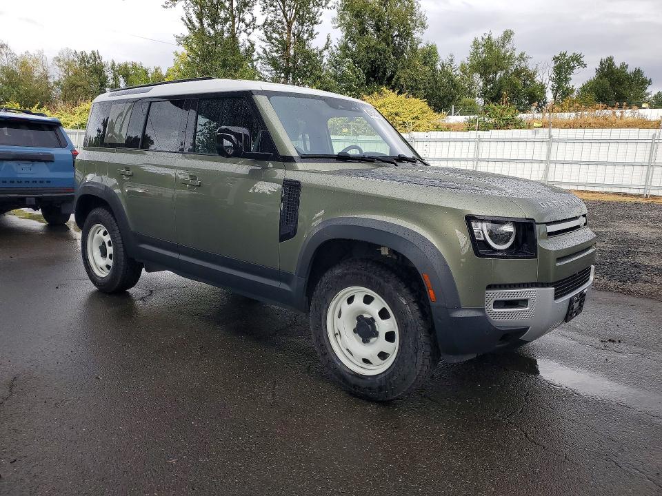 67642426 :رقم المزاد ، SALEK7RX8N2098479 vin ، 2022 Land Rover Defender مزاد بيع