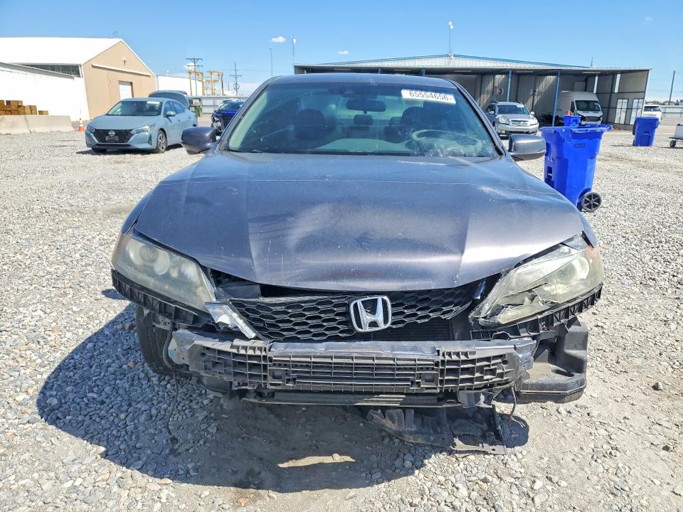 2013 Honda Accord მანქანა იყიდება აუქციონზე, vin: 1HGCT1B81DA017629, აუქციონის ნომერი: 65554656