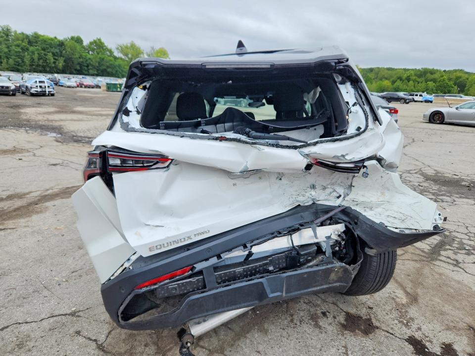 2025 Chevrolet Equinox მანქანა იყიდება აუქციონზე, vin: 3GNAXPEG2SL327883, აუქციონის ნომერი: 67439456
