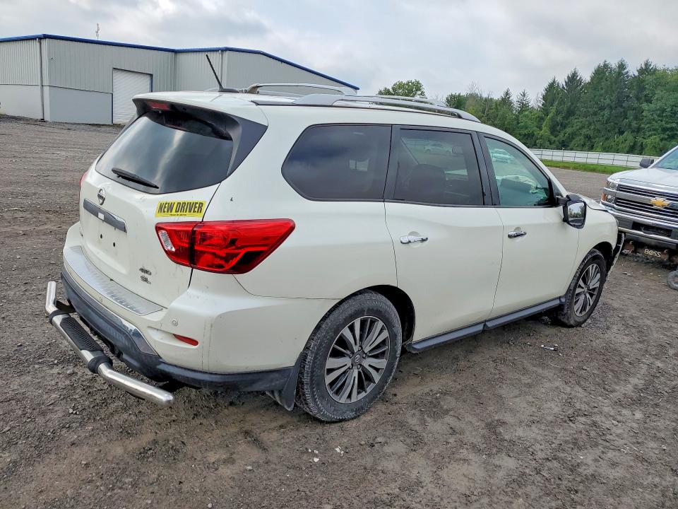 Продажа на аукционе авто 2017 Nissan Pathfinder, vin: 5N1DR2MM7HC674250, номер лота: 66999566