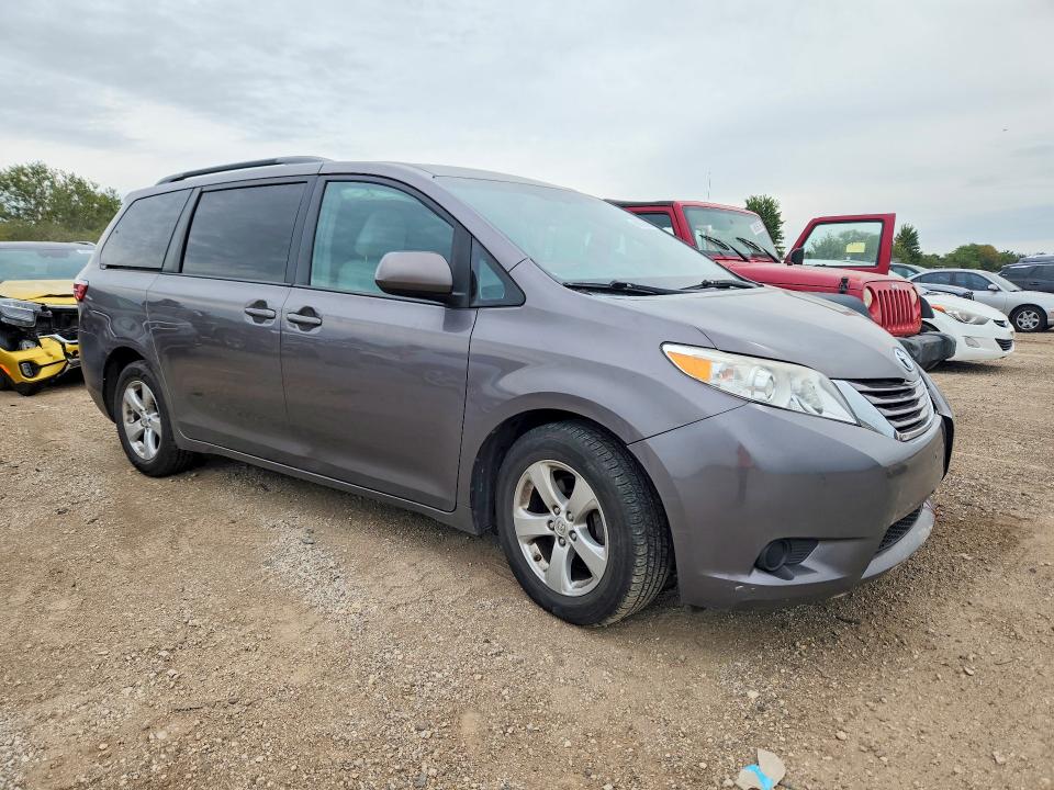 Продажа на аукционе авто 2015 Toyota Sienna, vin: 5TDKK3DC7FS609570, номер лота: 68630206