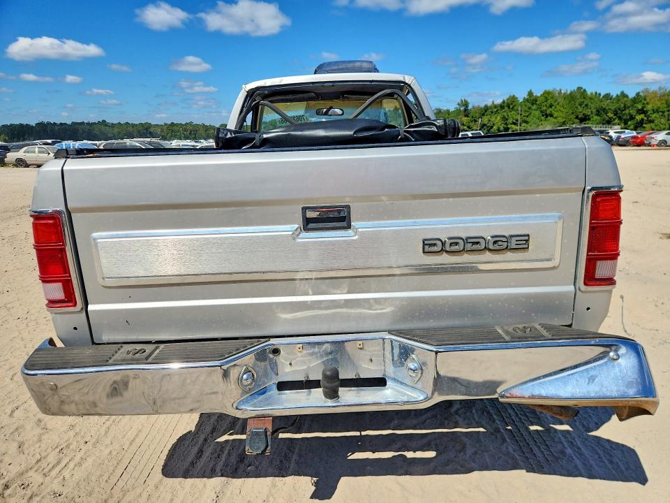 70627766 :رقم المزاد ، 1B7FN14XXJS796402 vin ، 1988 Dodge Dakota مزاد بيع