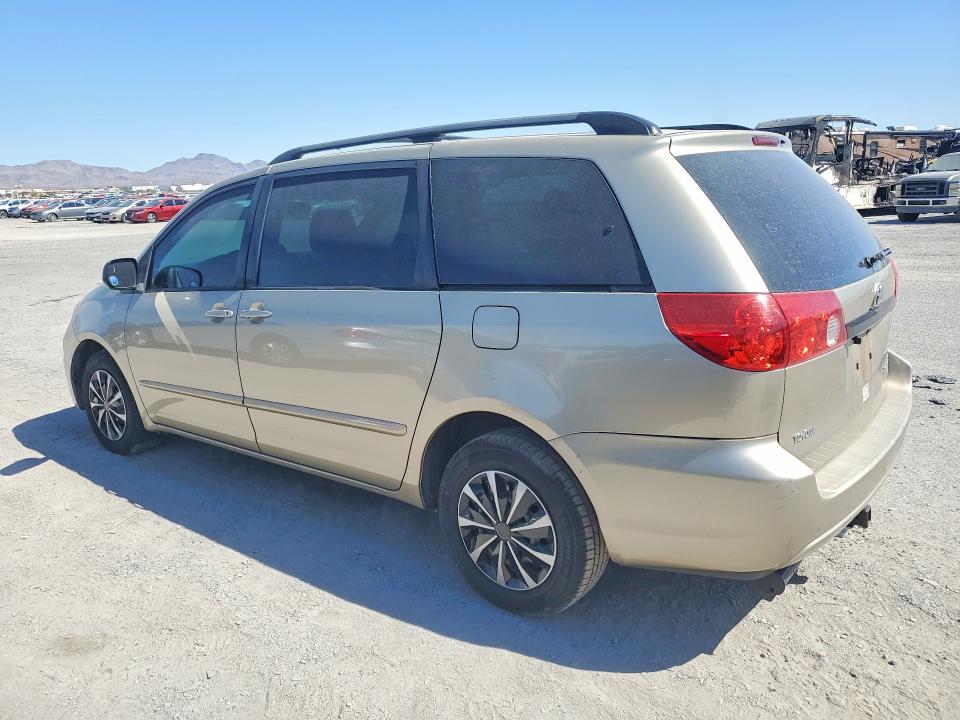 Продаж на аукціоні авто 2010 Toyota Sienna, vin: 5TDKK4CC6AS342969, номер лоту: 69151666