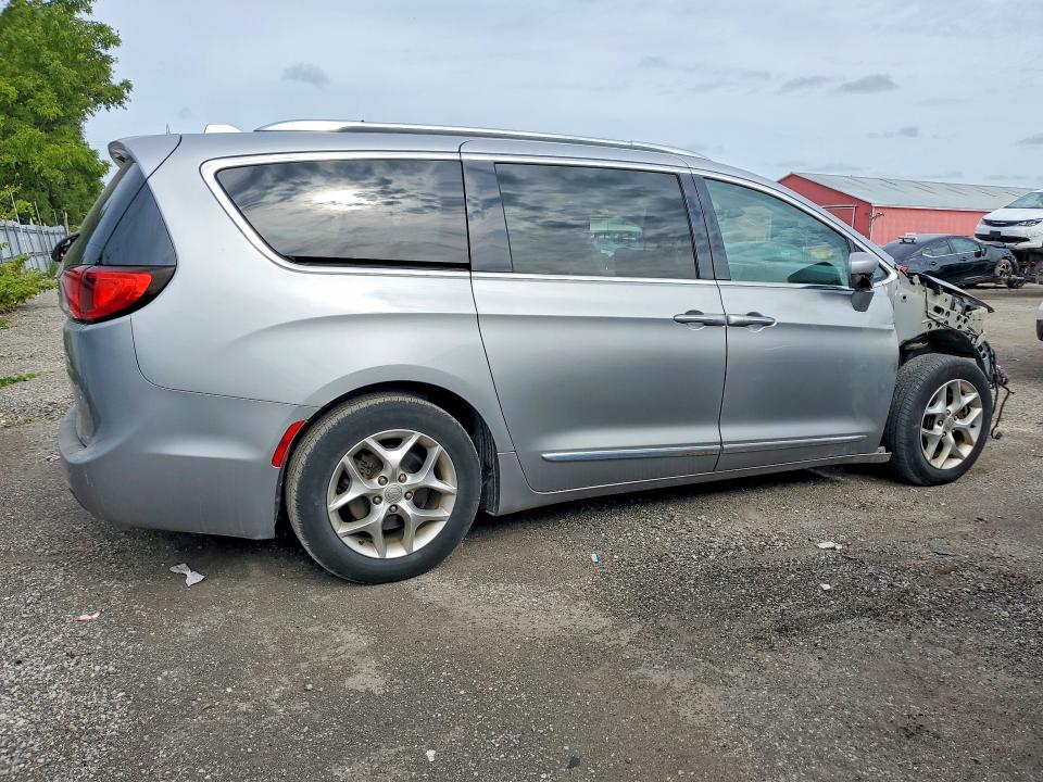Продаж на аукціоні авто 2018 Chrysler Pacifica, vin: 2C4RC1EG5JR268835, номер лоту: 69308516