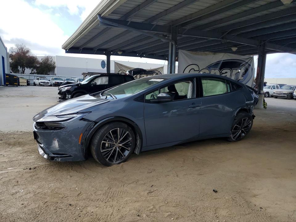 Продажа на аукционе авто 2025 Toyota Prius, vin: JTDACAAUXS3056905, номер лота: 69359476