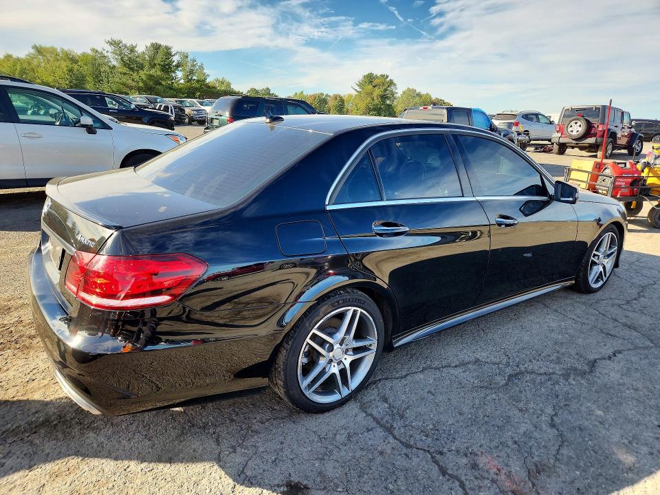 69388906 :رقم المزاد ، WDDHF8JB4GB251897 vin ، 2016 Mercedes-benz E مزاد بيع