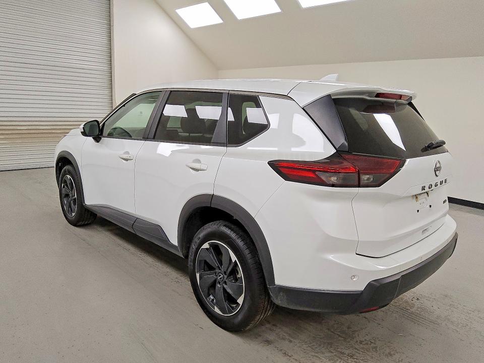 70046516 :رقم المزاد ، 5N1BT3BB9SC783946 vin ، 2025 Nissan Rogue مزاد بيع