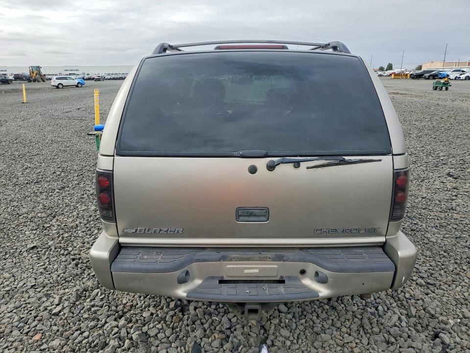 2001 Chevrolet Blazer მანქანა იყიდება აუქციონზე, vin: 1GNDT13W112224616, აუქციონის ნომერი: 71029526