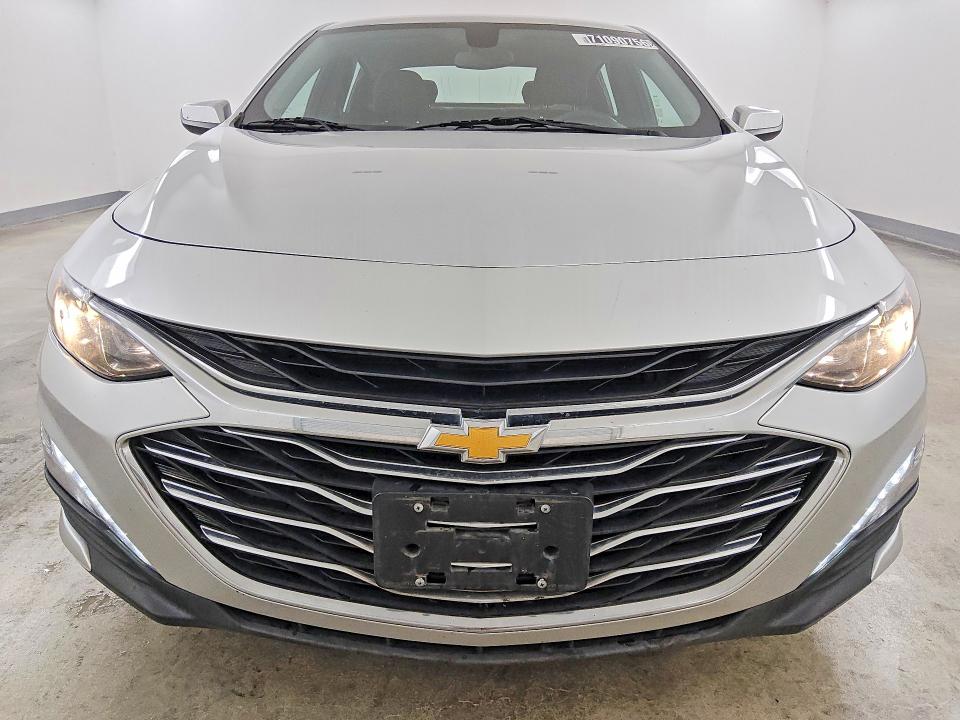 Продаж на аукціоні авто 2022 Chevrolet Malibu, vin: 1G1ZD5ST3NF116516, номер лоту: 71090756