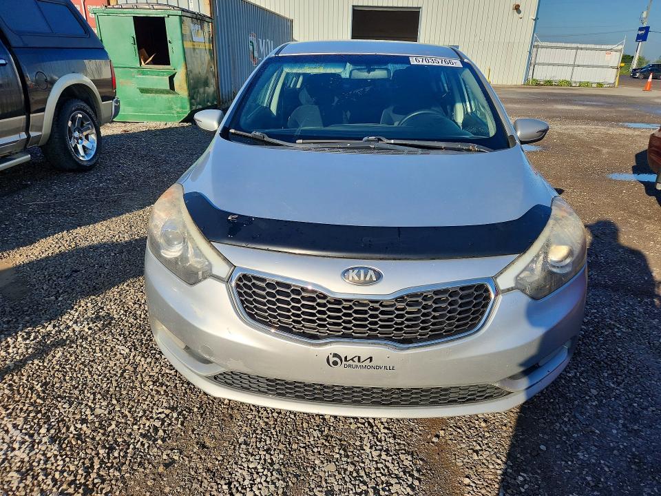 2014 Kia Forte მანქანა იყიდება აუქციონზე, vin: KNAFX4A60E5074087, აუქციონის ნომერი: 67035766