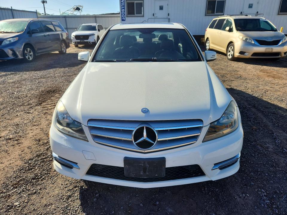 Aukcja sprzedaży 2012 Mercedes-benz C, vin: WDDGF4HB2CR207893, numer aukcji: 68277356