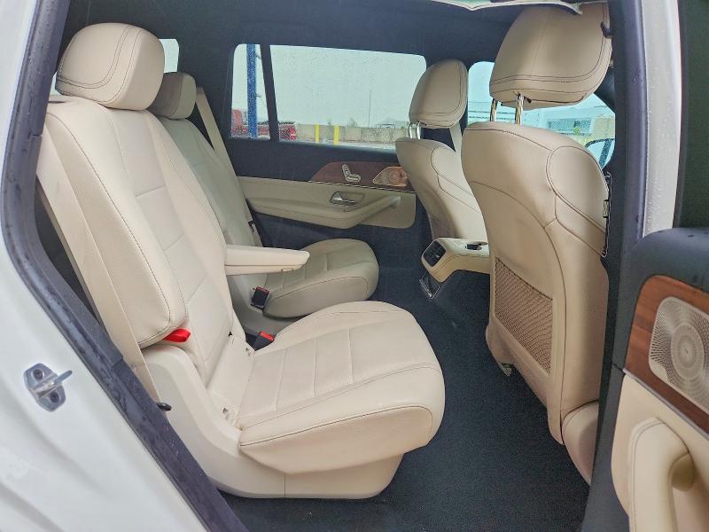 2025 Mercedes-benz Gls მანქანა იყიდება აუქციონზე, vin: 4JGFF5KE7SB427743, აუქციონის ნომერი: 70444096