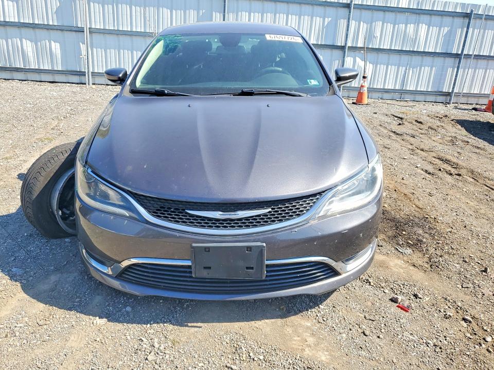 Auction sale of the 2015 Chrysler 200, vin: 1C3CCCAB4FN703509, lot number: 67697726