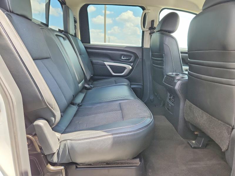Продажа на аукционе авто 2018 Nissan Titan Xd, vin: 1N6BA1F49JN514615, номер лота: 69532156