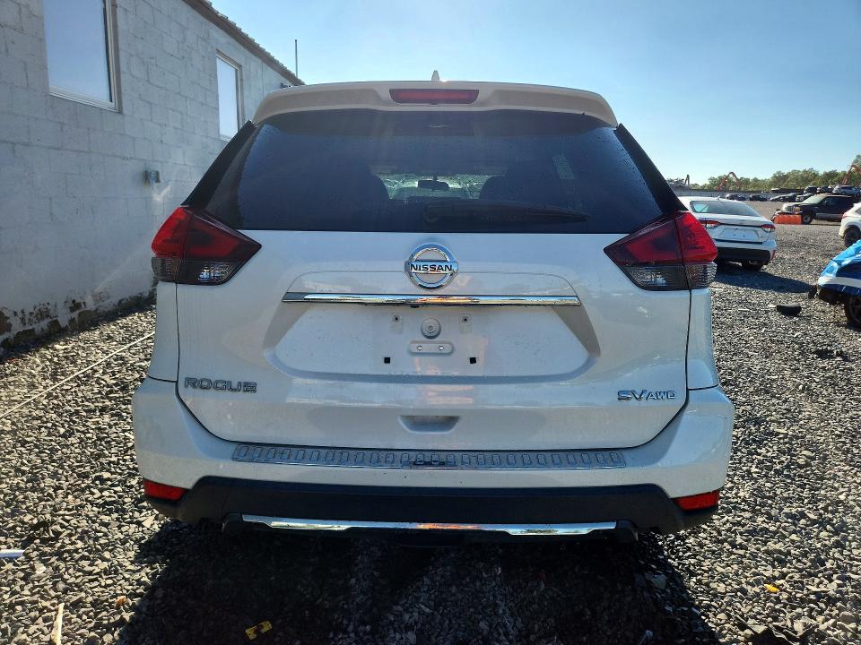 2018 Nissan Rogue მანქანა იყიდება აუქციონზე, vin: 5N1AT2MV2JC774307, აუქციონის ნომერი: 68556306