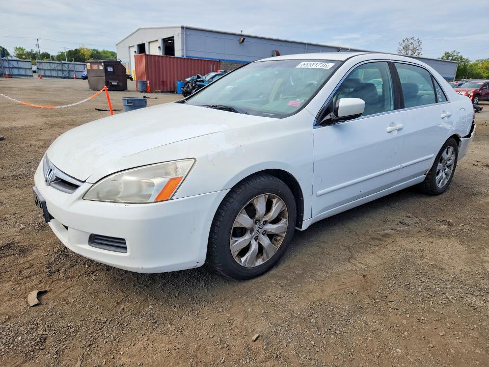Auction sale of the 2006 Honda Accord, vin: 1HGCM56756A088597, lot number: 69201716