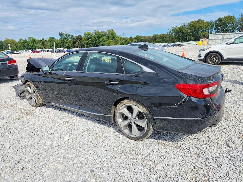 2018 Honda Accord მანქანა იყიდება აუქციონზე, vin: 1HGCV1F94JA010604, აუქციონის ნომერი: 70166336