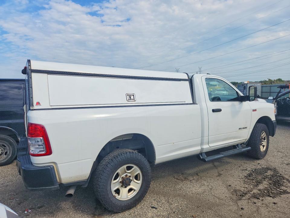 66129866 :رقم المزاد ، 3C6MR5AJ6KG603908 vin ، 2019 Ram 2500 مزاد بيع